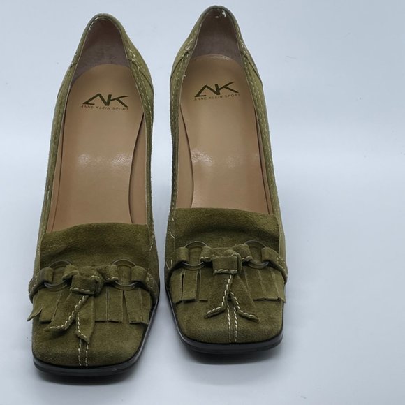 Anne Klein Sport Heels- Green Suede Heels size 6M - Picture 3 of 12